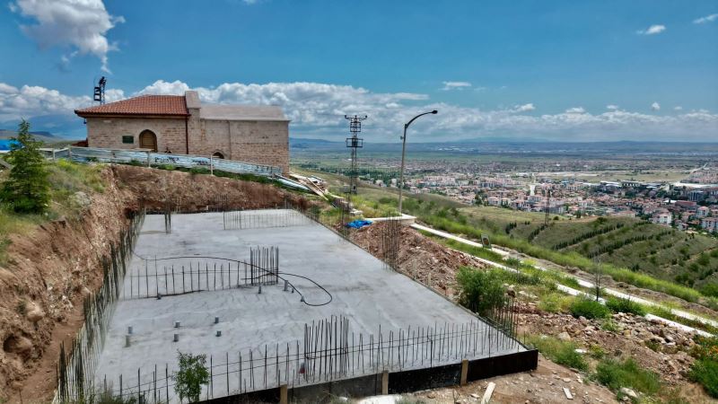 AKSARAY BELEDİYESİ II. KILIÇASLAN KÖŞKÜ YAKININA SOSYAL TESİS İNŞA EDİYOR