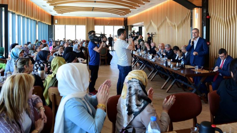 Başkan Güngör; “Teşkilatımızla Birlikte Şehrimiz İçin Gayret Gösteriyoruz”