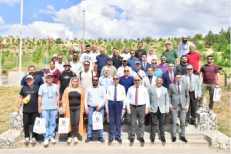 Turist rehberleri ve seyahat acenteleri Diyarbakır’ı gezdi