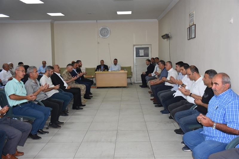 VALİ / BELEDİYE BAŞKAN V. HACIBEKTAŞOĞLU, VATANDAŞLARIN ACILARINI PAYLAŞMAYA DEVAM EDİYOR