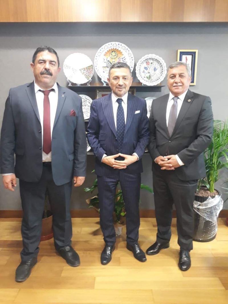 İlçe Başkanımız, İsmail Şafak ile birlikte, Milletvekilimiz,Sn.Ahmet Erbaş