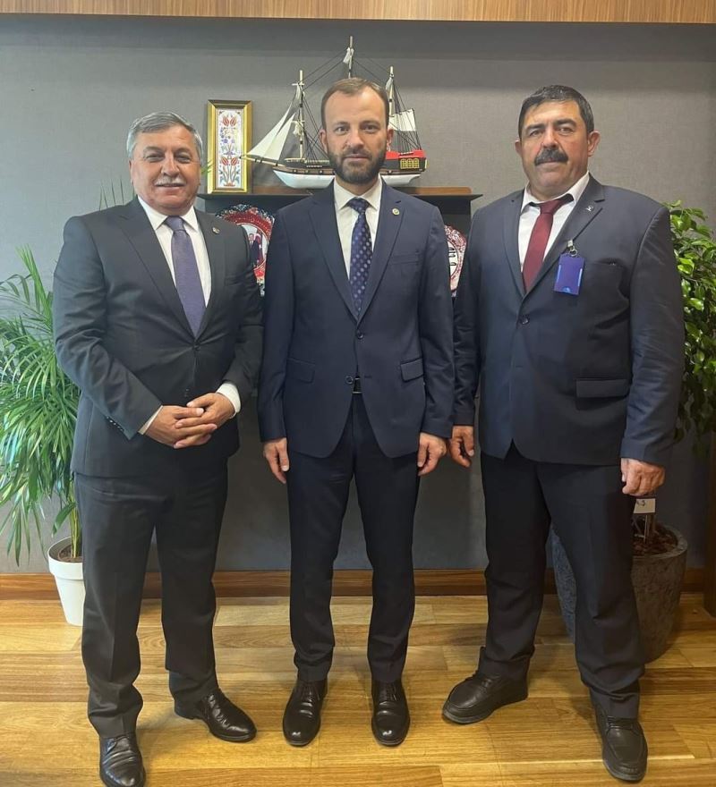 İlçe Başkanımız, İsmail Şafak ile birlikte, Milletvekilimiz,Sn. İsmail Çağlar Bayırcı