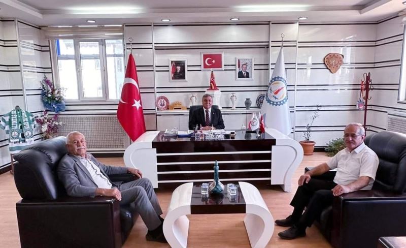 Ak Parti İl Başkan Yardımcılarımızdan Belediyemize Ziyaret...