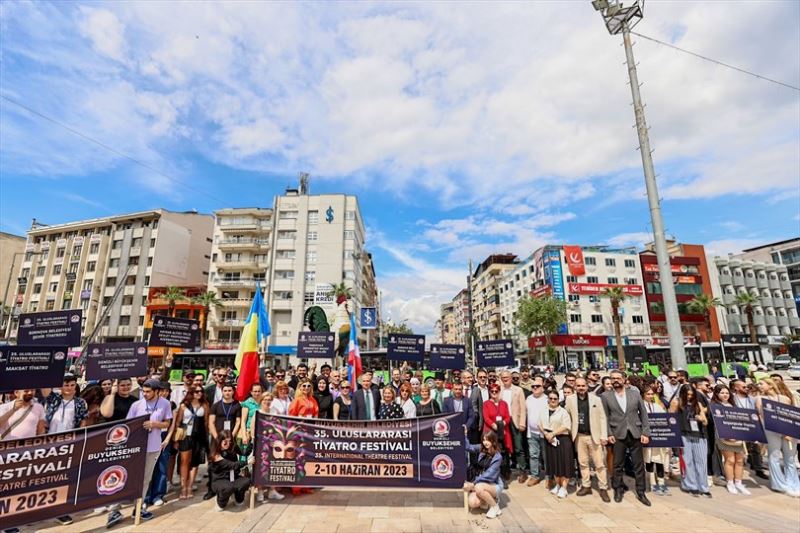 Başkan Zolan: “Denizli tiyatroya doyacak”