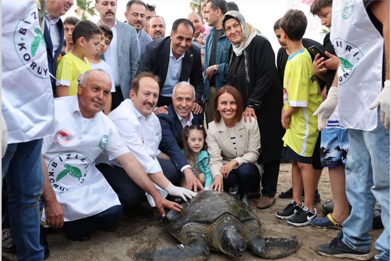 TEDAVİLERİ TAMAMLANAN CARETTA CARETTALAR, DÜNYA ÇEVRE GÜNÜ’NDE DOĞAYA SALINDI