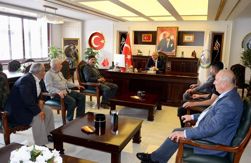 İÇKÖY MAHALLESİ SAKİNLERİNDEN BAŞKAN BAKKALCIOĞLU’NA ZİYARET