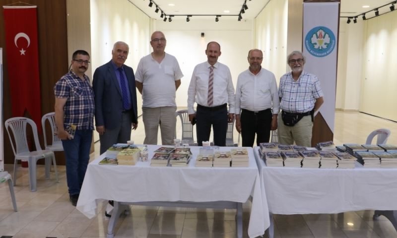 İbrahim Yıldırım Kitaplarını Okuyucularıyla Buluşturdu