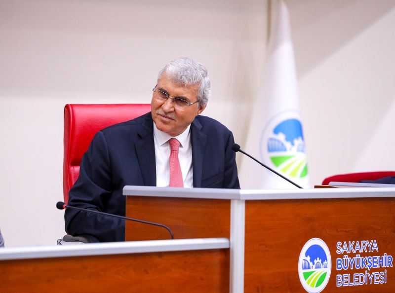 Fevzi Kılıç’sız ilk mecliste O’nun yeri çiçeklerle süslendi
