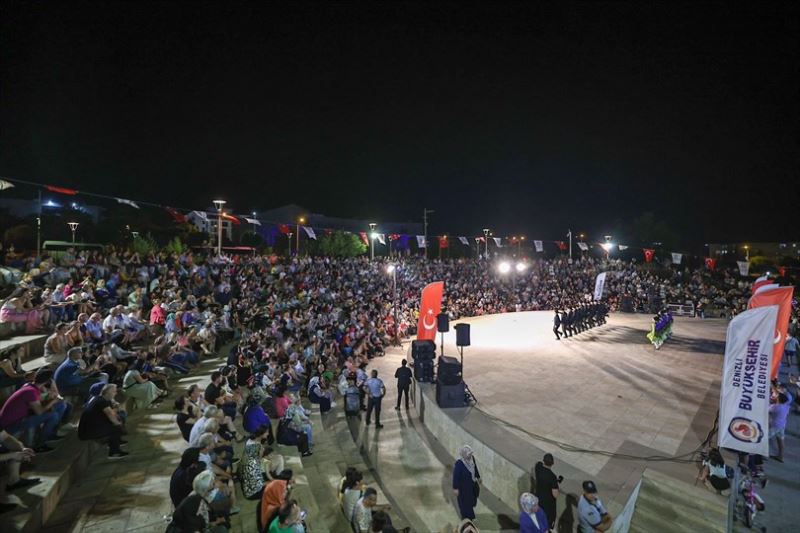 Büyükşehir’in kültür şenliği kentin dört bir yanında