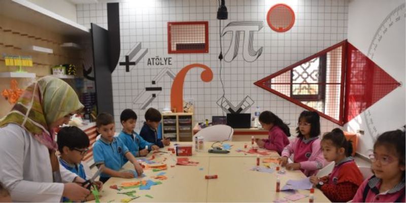 Şahinbey Deneyap Atölyeleri Geleceğin Bilim Adamlarını Yetiştiriyor