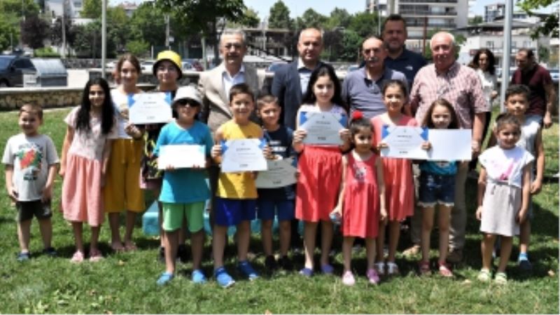 Kulaçları Atıp Sertifikaları Kaptılar