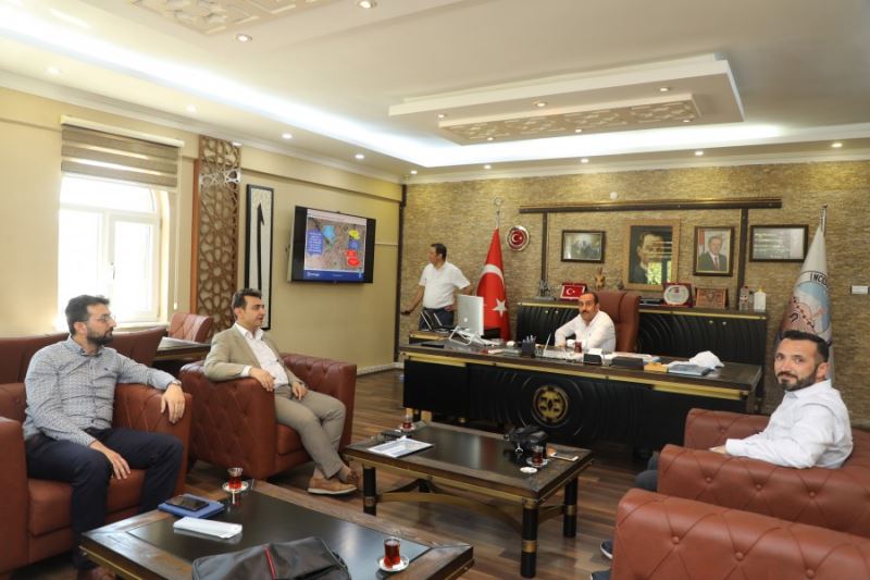 İncesu Belediye Başkanımız Av. Mustafa İLMEK Ulaşım AŞ. ile yapılan toplantı neticesinde ilçemizde güzergahları iyileştirerek hemşehrilerimizin daha verimli ulaşım sağlayabilmeleri için gereken çalışmalar başlatıldı.