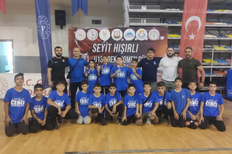 YUNUSEMRELİ GÜREŞÇİLER ŞANLIURFA