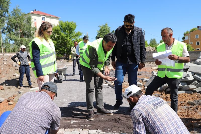 YENİ MAHALLE İLK PARKINA KAVUŞUYOR