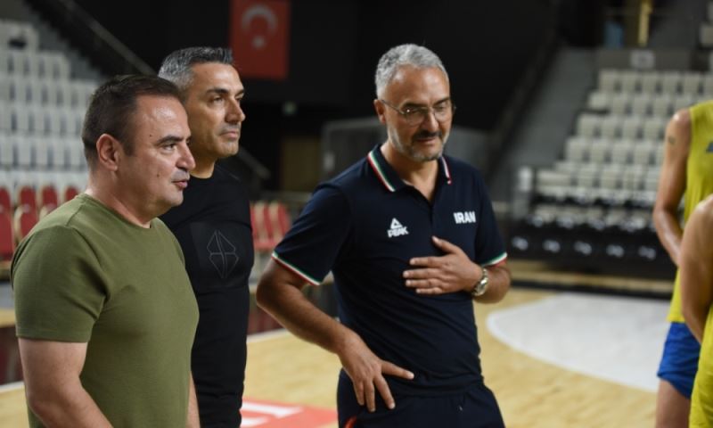 İran Milli Basketbol Takımı Manisa’da