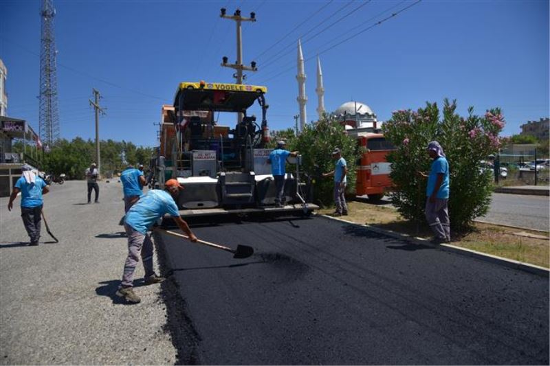 ASFALT ÇALIŞMALARI OKURCALAR VE SAPADERE’DE SÜRÜYOR