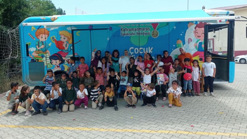Büyükşehir’in Çocuk Kütüphanesi Minikleri Ziyaretini Sürdürüyor