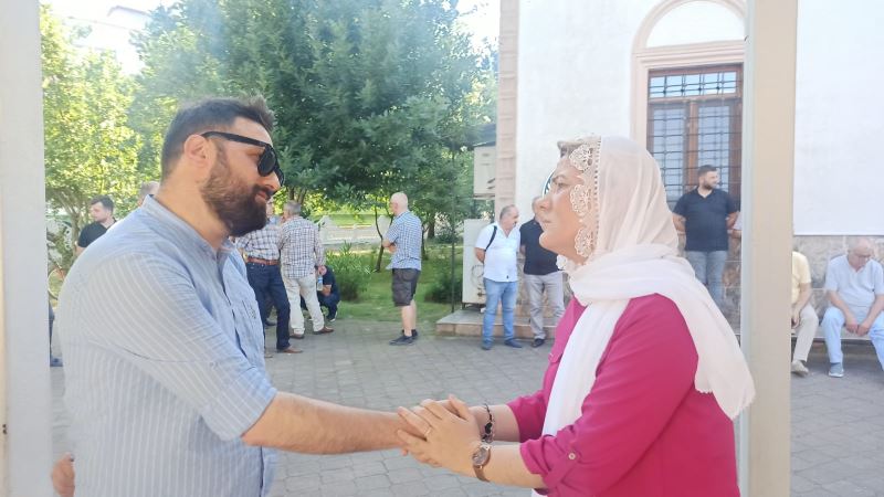 BAŞKAN HÜRRİYET, AKŞAK AİLESİNİ ACILI GÜNÜNDE YALNIZ BIRAKMADI