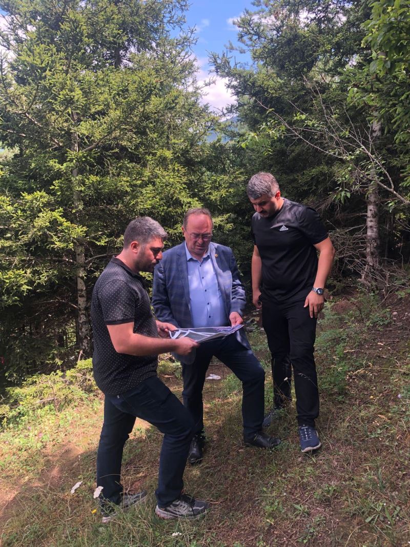BAŞKAN ELÇİN YENİ MEZARLIK ALANINI İNCELEDİ