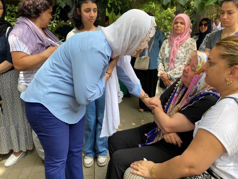 BAŞKAN HÜRRİYET ATMACA AİLESİNİN ACISINI PAYLAŞTI