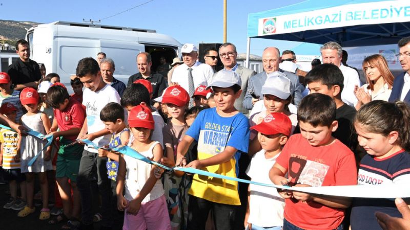 Başkan Güngör, “Kalıcı Konutların da 1 Yıl İçerisinde Teslimi Yapılacak”