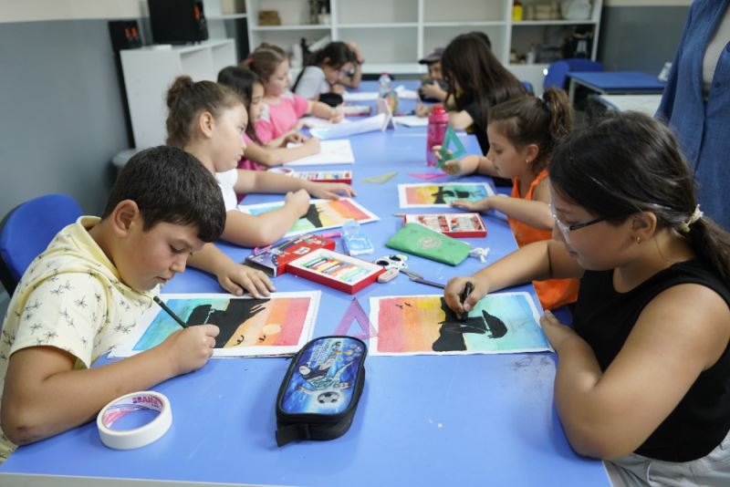 TOKİ 2 KÜLTÜR VE SANAT MERKEZİ’NDEN YÜZLERCE KURSİYER FAYDALANIYOR