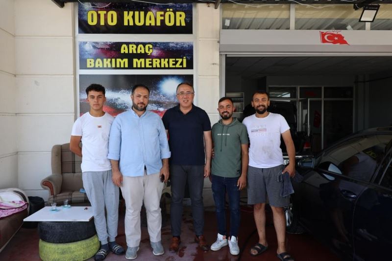 Başkan Savran, 2000 Evler Ve Yeni Mahalle’de Esnaf Ziyaretlerinde Bulundu
