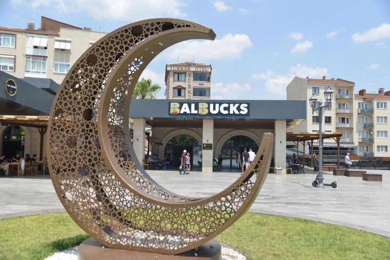 BALBUCKS’a Tam Not