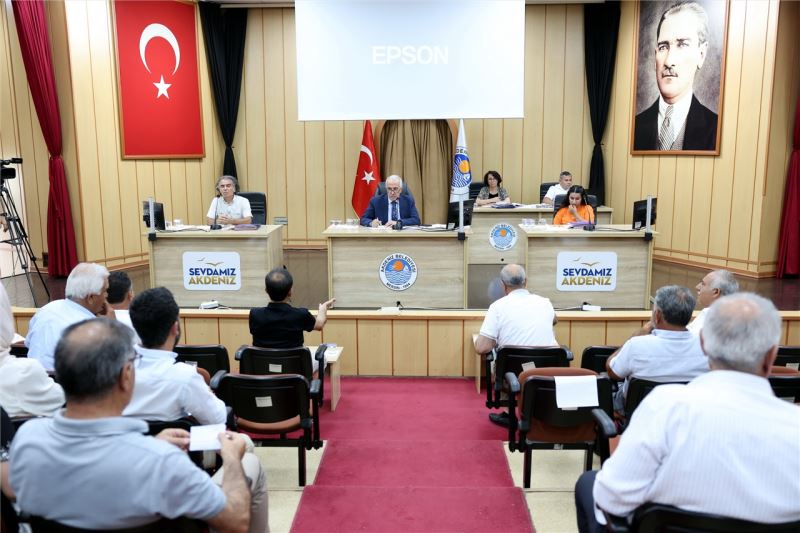 MUHALİF MECLİS ÜYELERİNDEN KUR’AN KURSUNA RET!