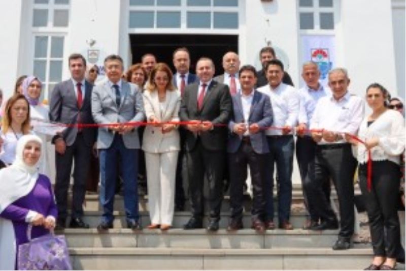 YASMEK EL SANATLARI SERGİSİ BEĞENİ TOPLADI