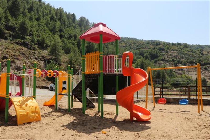 ALANYA BELEDİYESİ ÇOCUKLARIN YÜZÜNÜ GÜLDÜRMEYE DEVAM EDİYOR