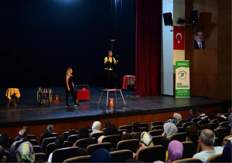 “Çocuklarımızı Mutlu Etmek Asli Görevimiz”
