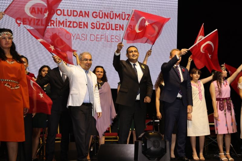 ÇAMLIYAYLA İĞNE OYASI FESTİVALİ’NİN COŞKUSU MERSİN’İ SARDI