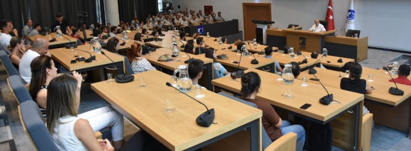 Başkan Gökhan, Çanakkale Belediyesinde Göreve Yeni Başlayan Çalışanlarla Bir Araya Geldi