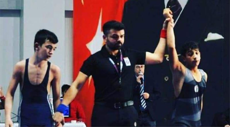 ÜMİT KOCAGÖBEK’TEN İKİNCİ TÜRKİYE MADALYASI