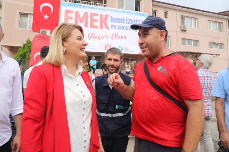 HÜRRİYET: KOCAELİ’DE İŞÇİLERE YILLARDIR VERİLMEYEN ZAMLARIN VERİLMEYE BAŞLMASI İZMİT BELEDİYESİ SAYESİNDE!