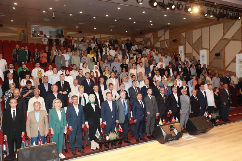 SREBRESNİSTA SOYKIRIMI UNUTULMADI