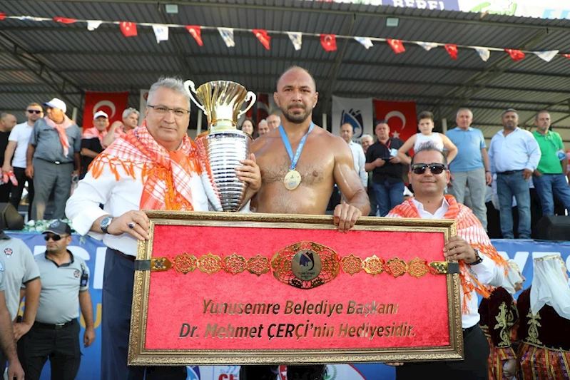 YUNTDAĞI’NIN BAŞPEHLİVANI ALİ GÜRBÜZ OLDU