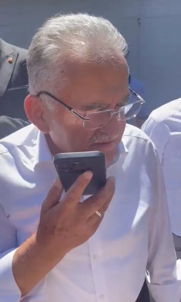 Başkan Büyükkılıç’tan Sarız’a “Geçmiş Olsun” Telefonu