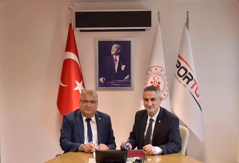GENÇLİK MERKEZİ İÇİN PROTOKOL İMZALANDI