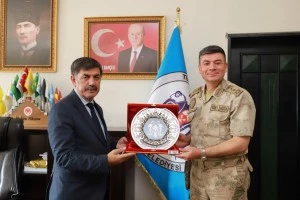 İl Jandarma Komutanı Tuğgeneral Hakan Dedebağı, Belediye Başkanımıza veda ziyaretinde bulundu