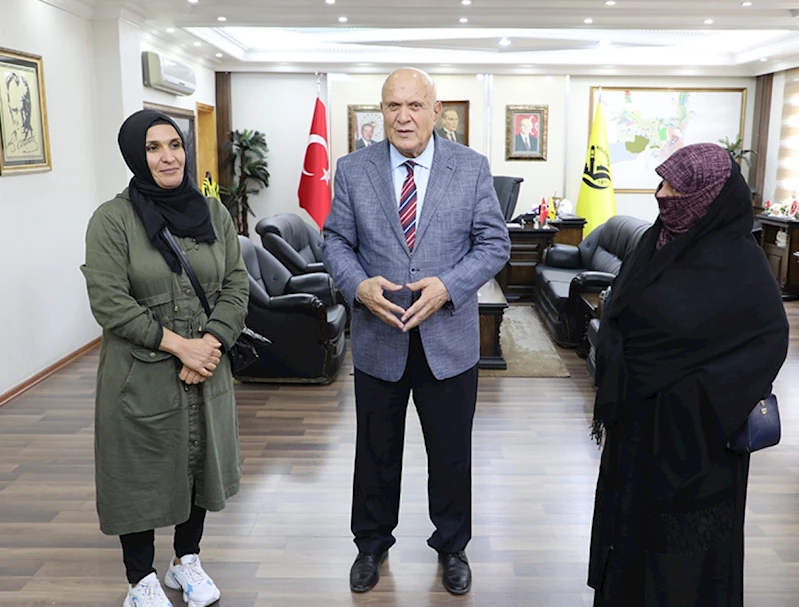 ALTIN VE PARA DOLU KAYIP ÇANTAYI SAHİBİNE ULAŞTIRDIK