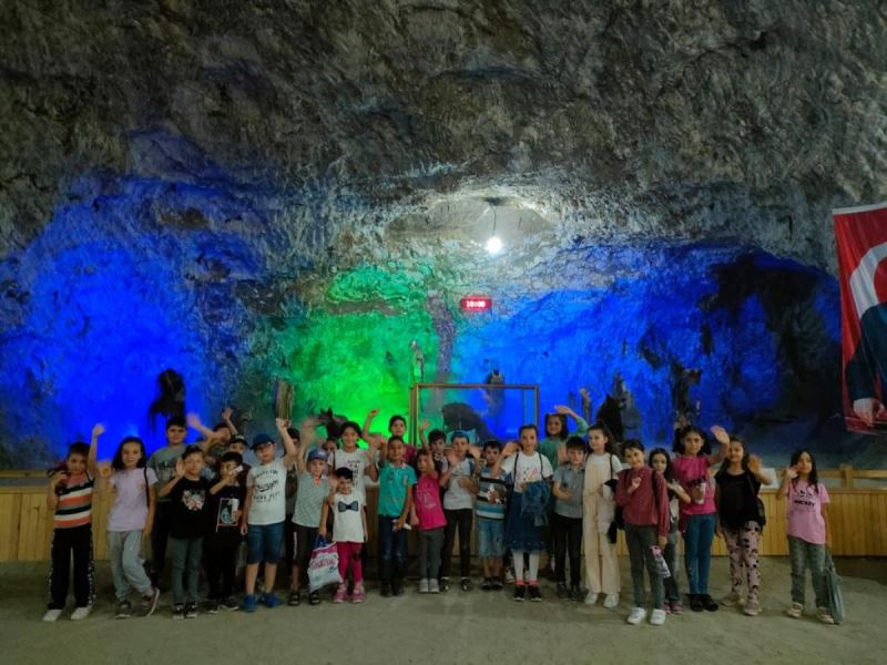 Esentepe’de Çocuklar Eğlencenin Tadına Vardı
