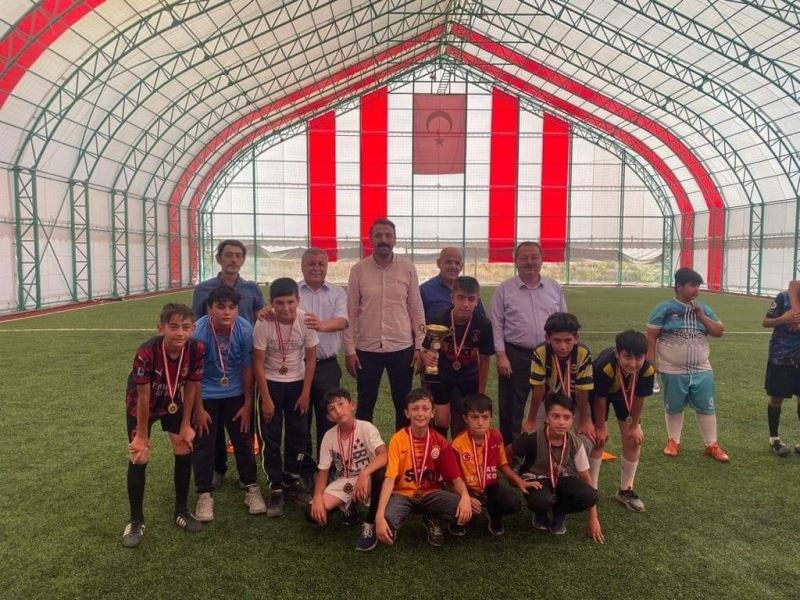 Yaz Kuran Kursları Arası Futbol Turnuvasına katılım Sağladık.