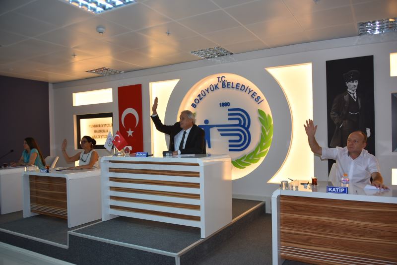 BOZÜYÜK BELEDİYE MECLİSİ’NİN AĞUSTOS AYI TOPLANTISININ 2. BİRLEŞİMİ YAPILDI