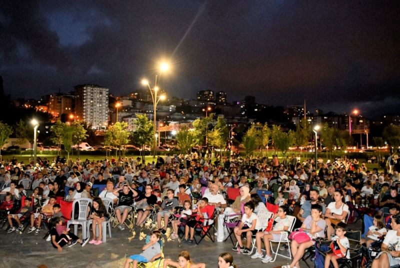 Bilim Samsun’dan çocuklara özel sinema gecesi