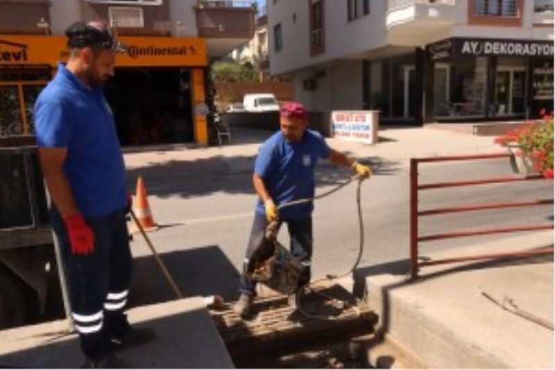 MAZGAL TEMİZLİKLERİ DEVAM EDİYOR