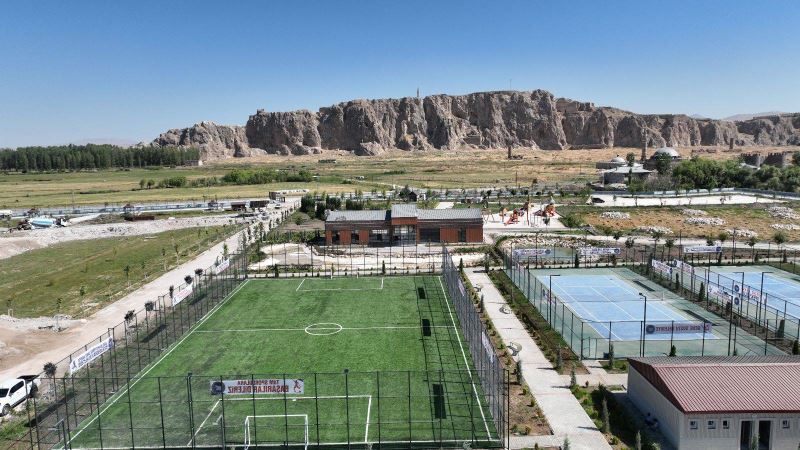 HÜSREV PAŞA PARKI’NIN AÇILIŞINDA GERİ SAYIM BAŞLADI