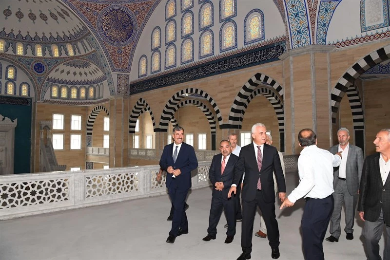 İMAM ŞAFİİ CAMİ