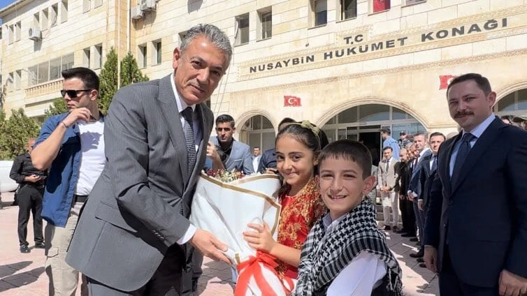 Vali/Büyükşehir Belediye Başkan V. Tuncay Akkoyun Nusaybin İlçesini Ziyaret Etti